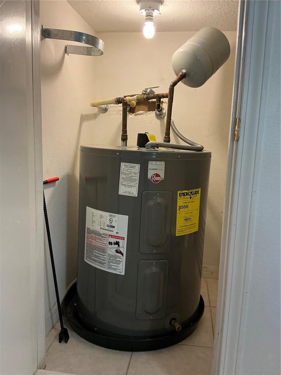 COQUINA KEY TOWNHOMES - Residential