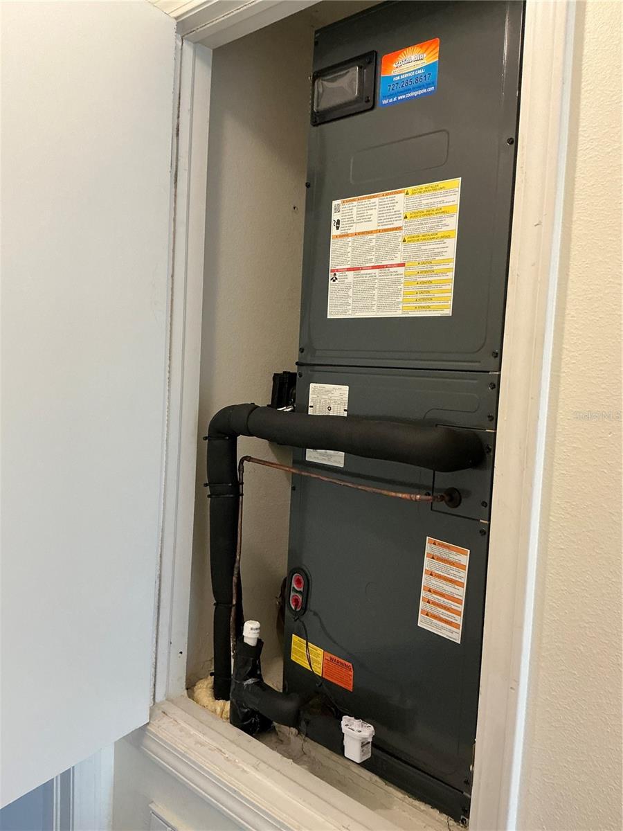 COQUINA KEY TOWNHOMES - Residential