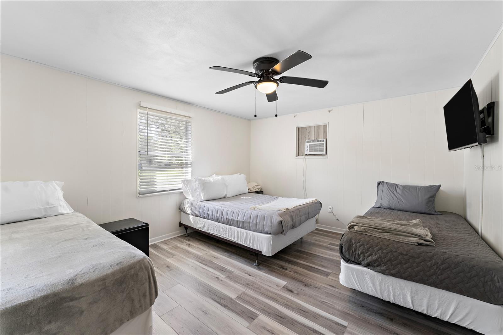 CHASSAHOWITZKA HEIGHTS UNIT 02 - Residential