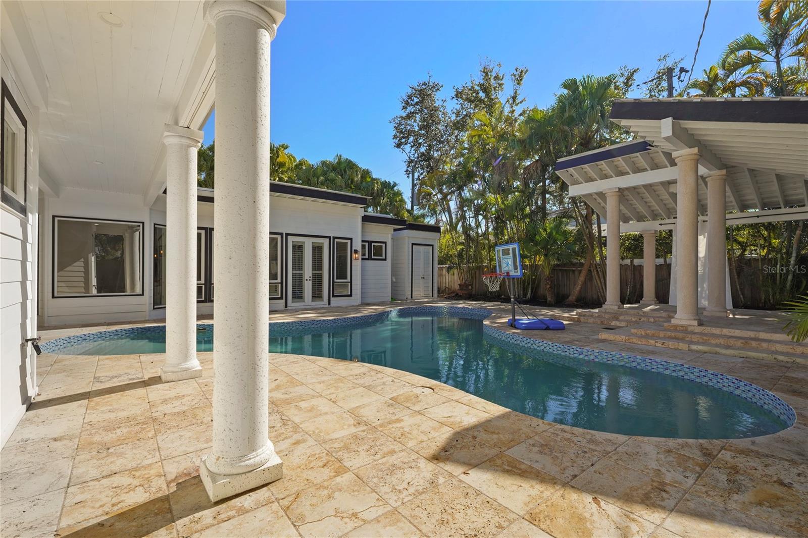 HARTSDALE - Residential