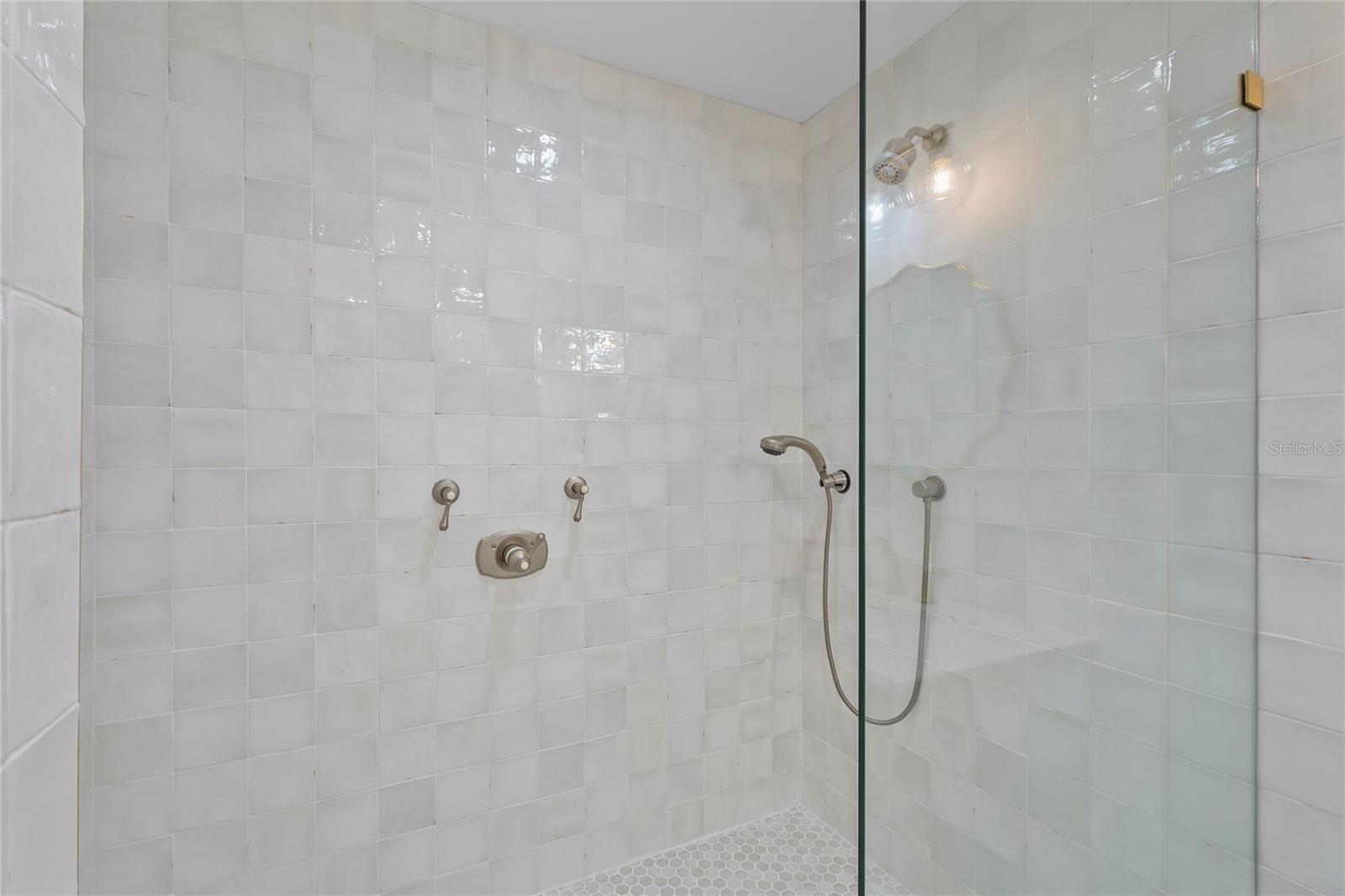 HARTSDALE - Residential