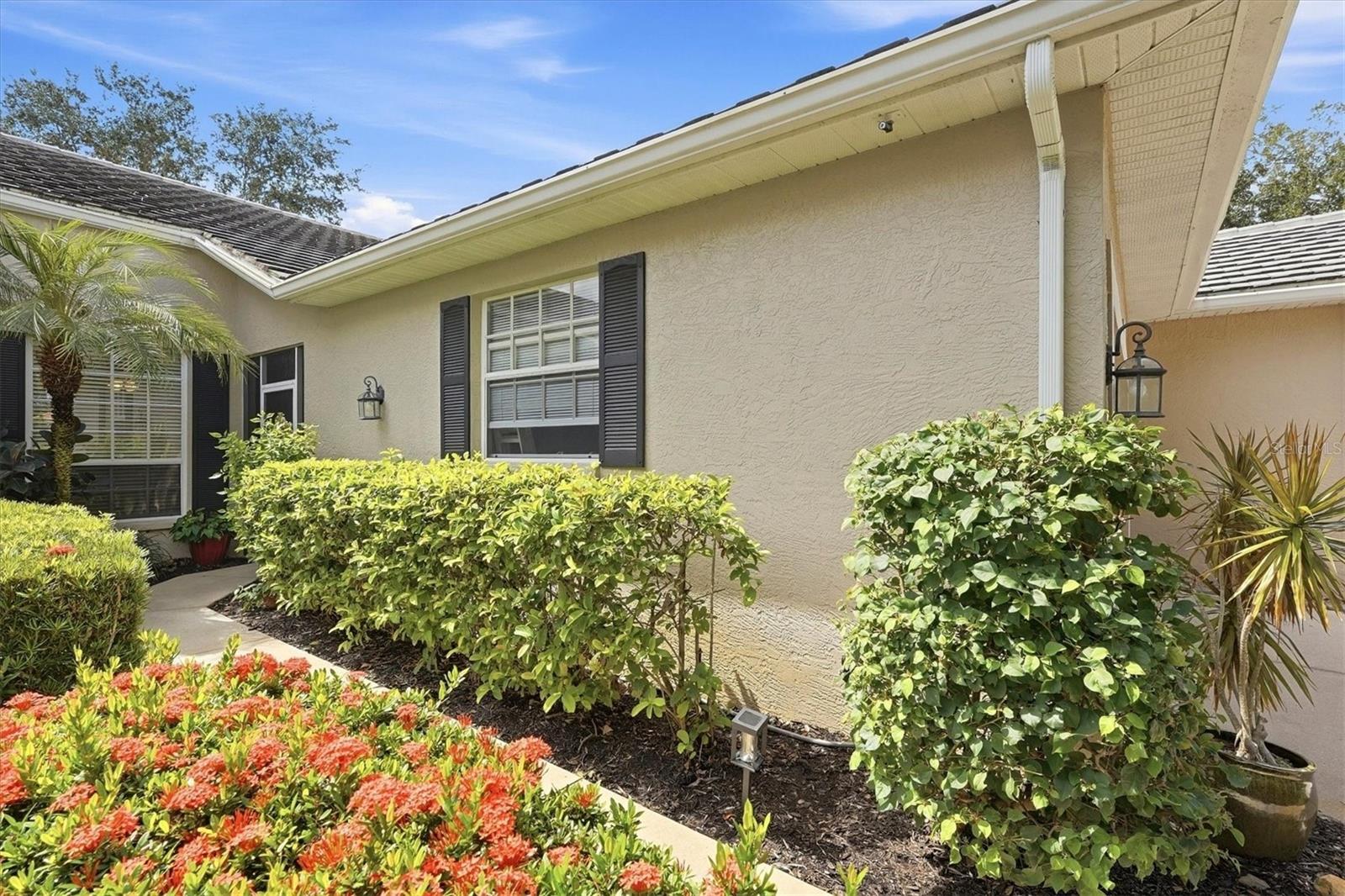 851 TARTAN DRIVE 11