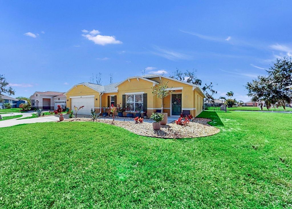 Photo of 5419 Hammock View Lane, Apollo Beach, FL 33572 (MLS # TB8477747)