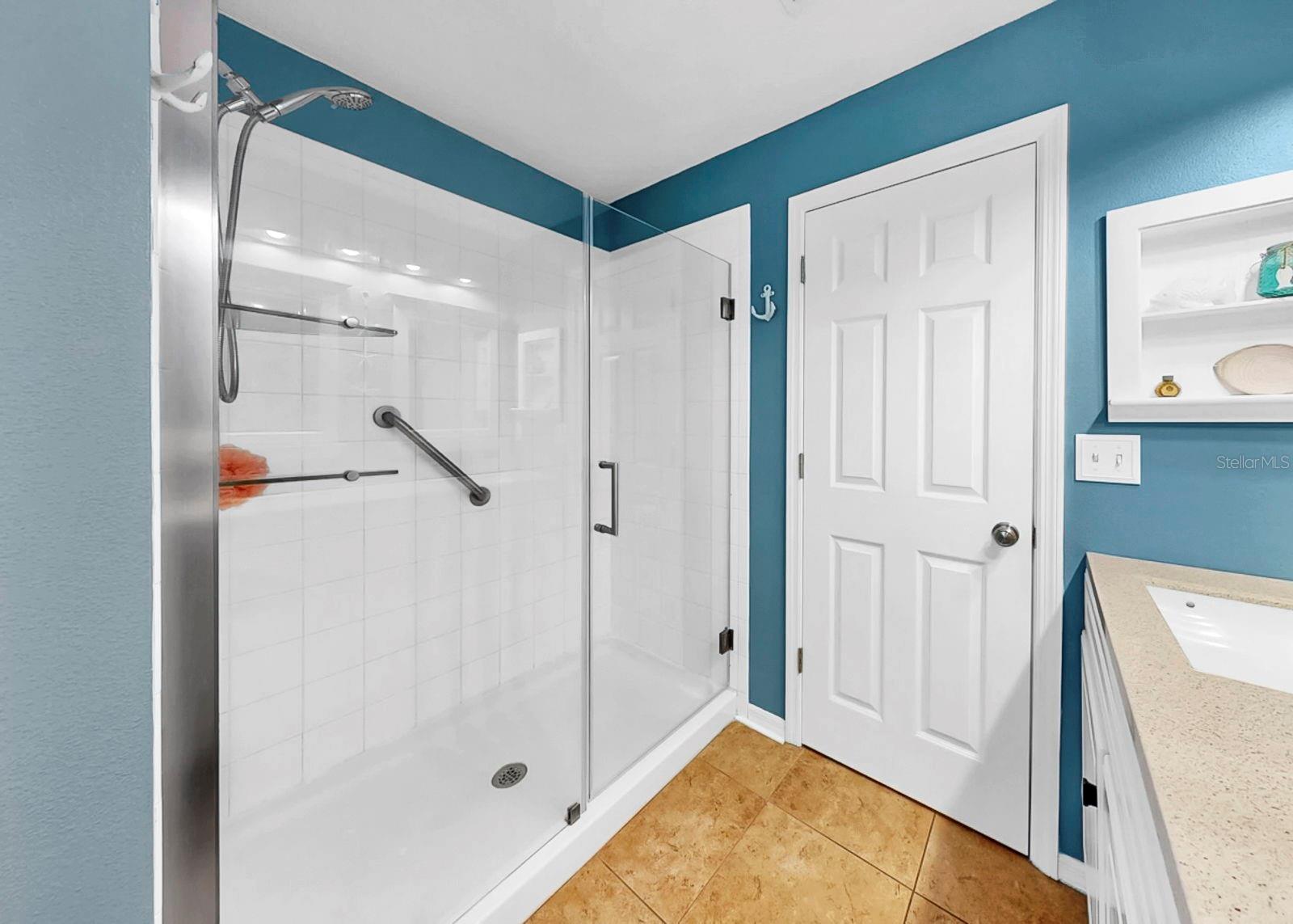 HARBOUR ISLES PH 1 - Residential