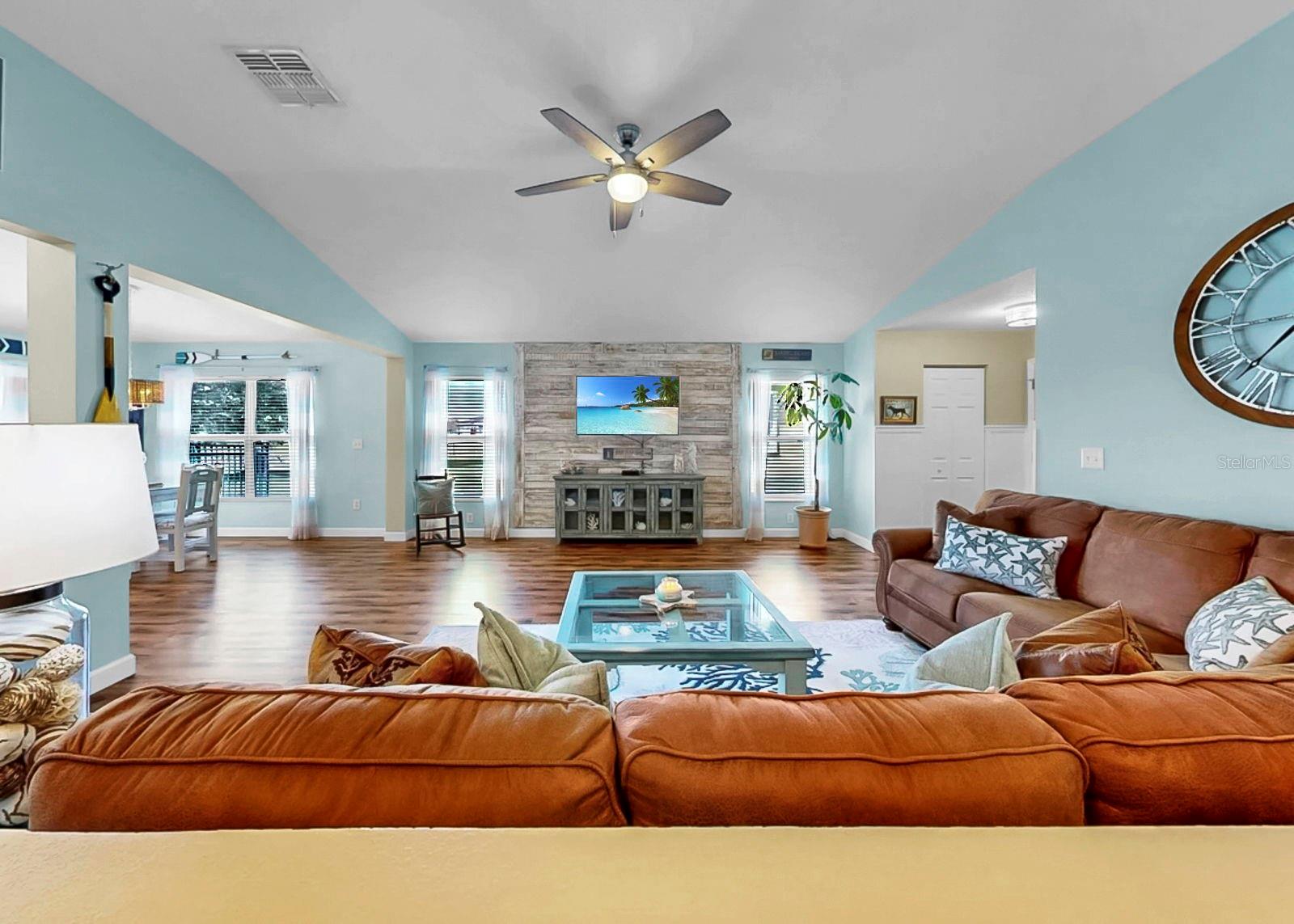 HARBOUR ISLES PH 1 - Residential