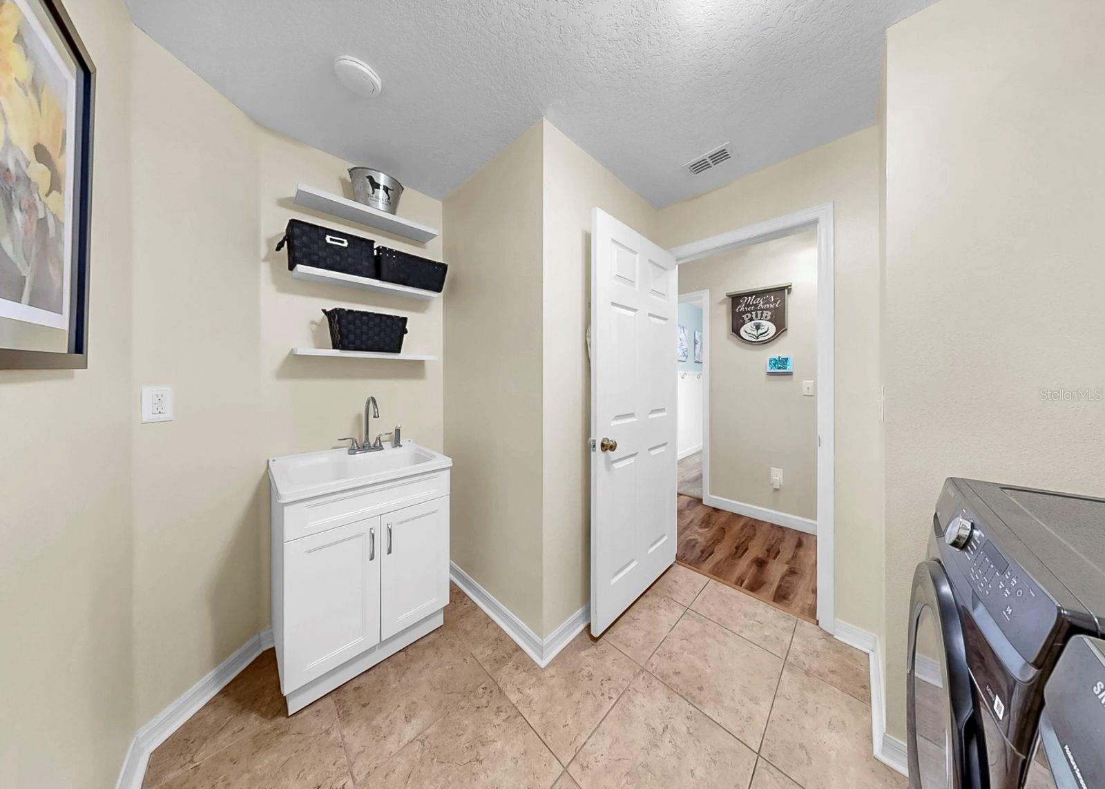 HARBOUR ISLES PH 1 - Residential