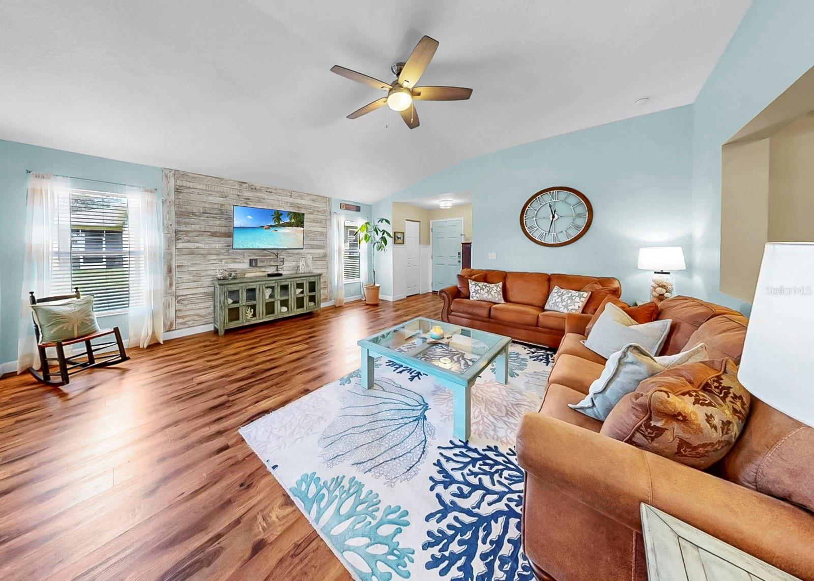 HARBOUR ISLES PH 1 - Residential