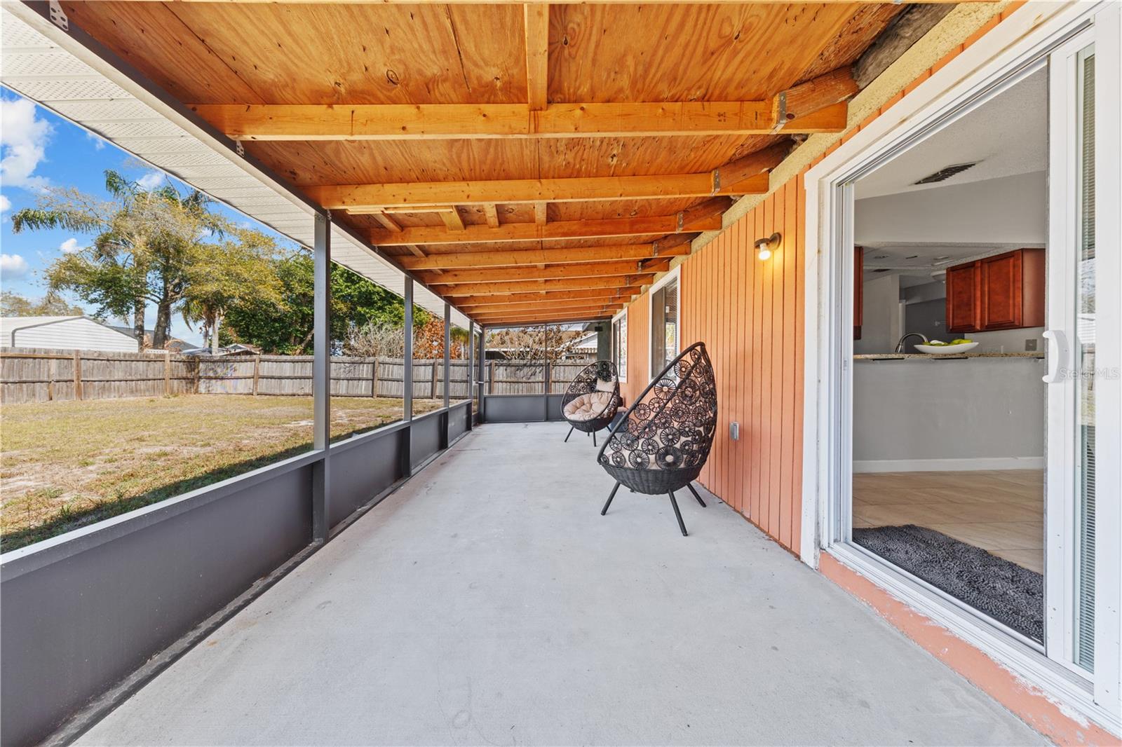 GARDEN GROVE - Residential