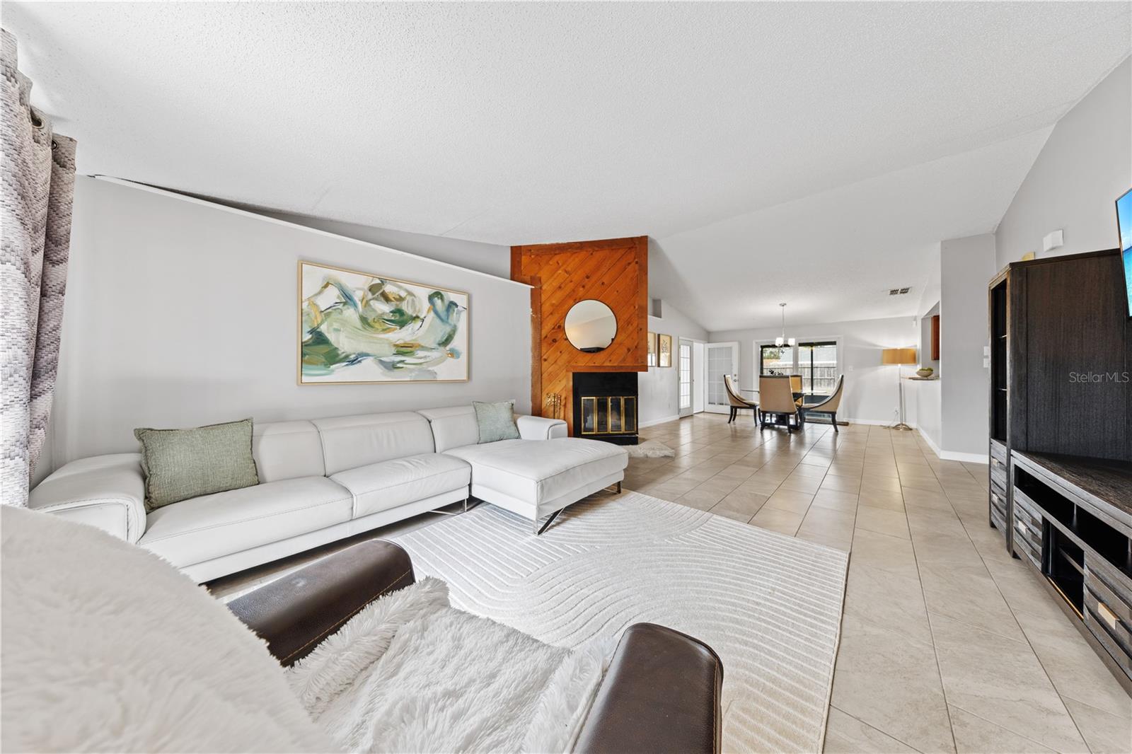 GARDEN GROVE - Residential