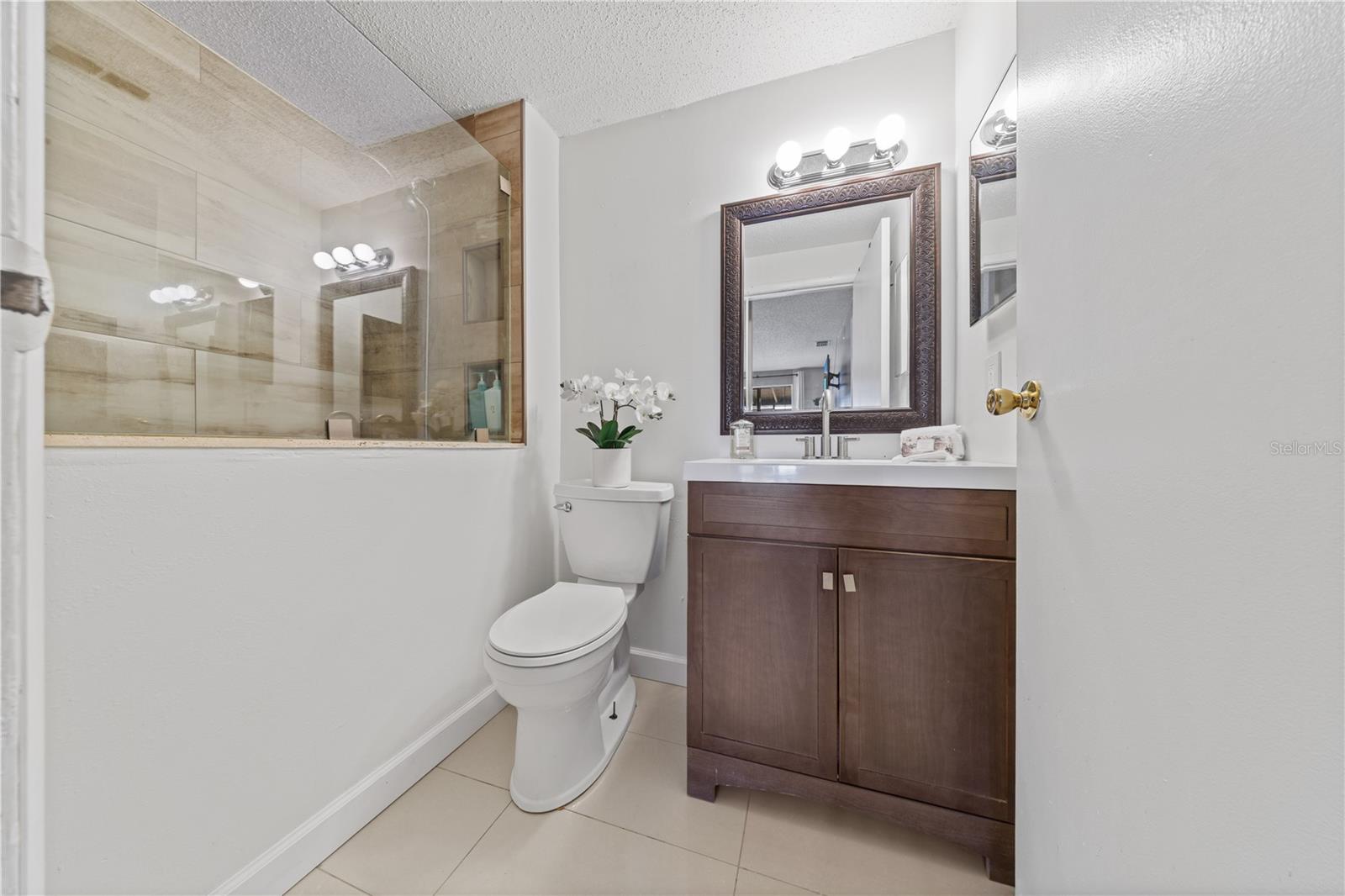 GARDEN GROVE - Residential