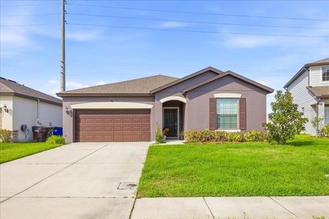 Photo of 1917 Cayman Cove Circle, Saint Cloud, FL 34772 (MLS # S5145414)
