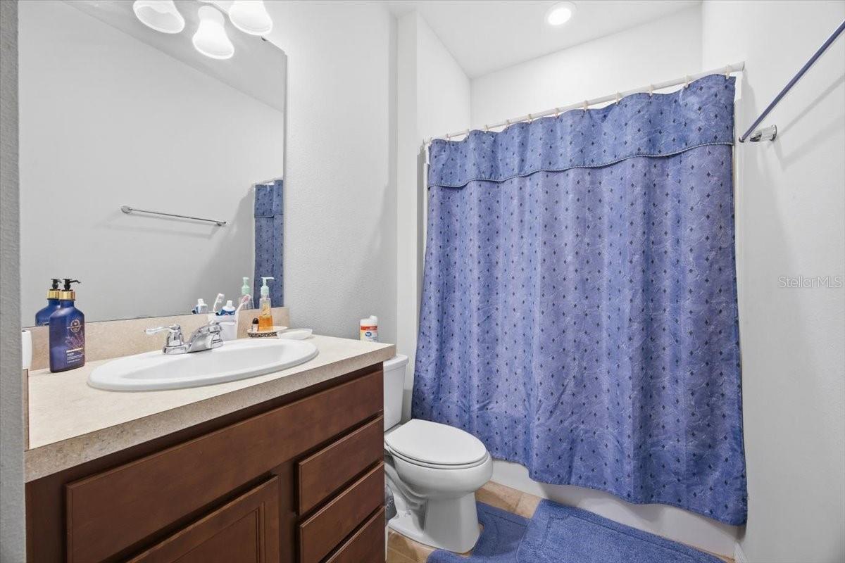 EAGLE MEADOW - Residential