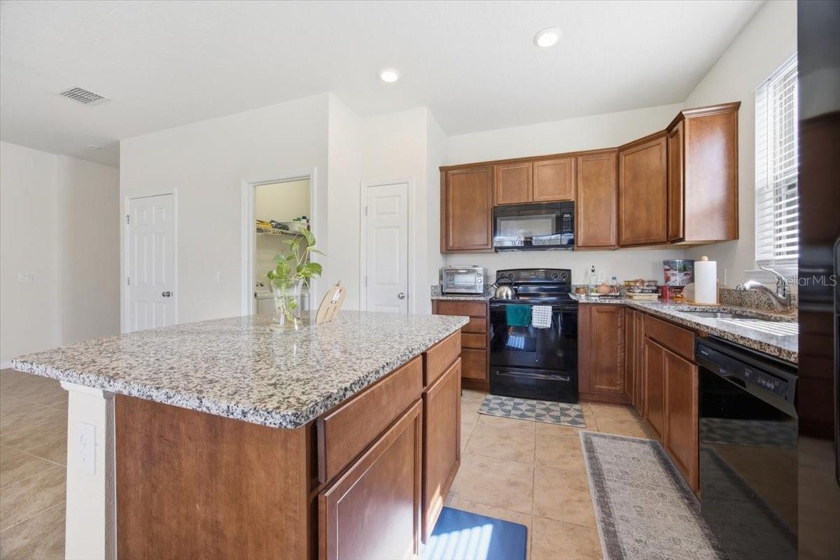 EAGLE MEADOW - Residential