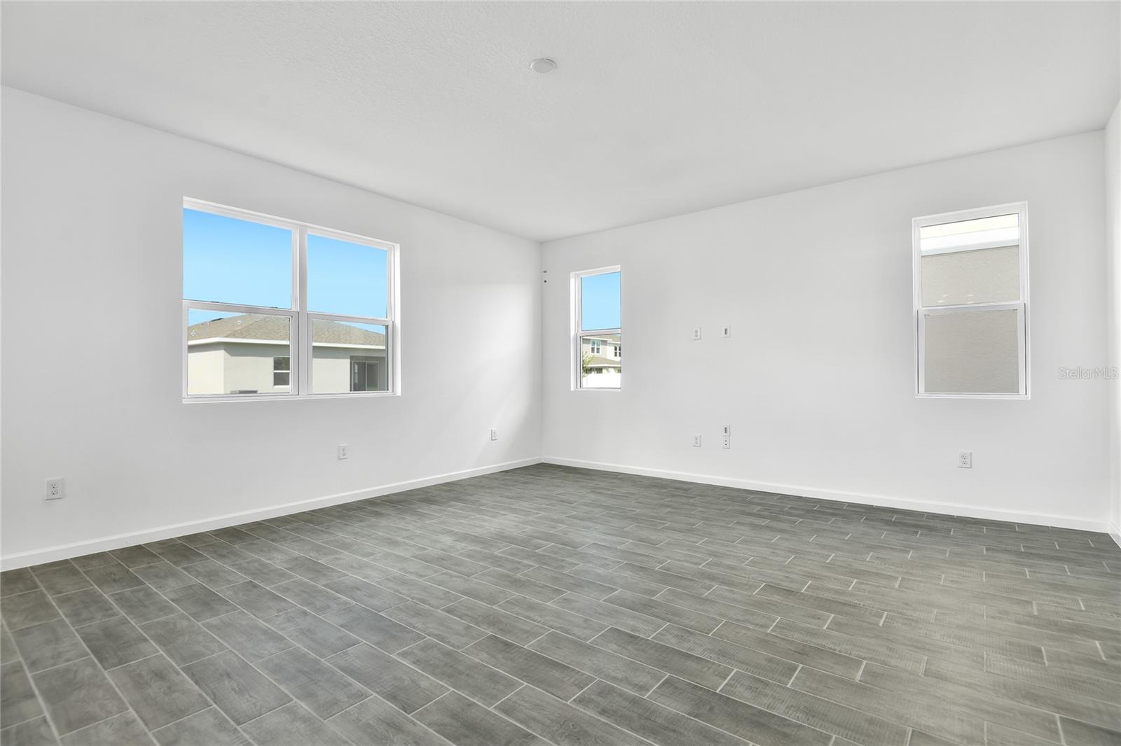 SEASONS AT ANNABELLE ESTATES - Residential