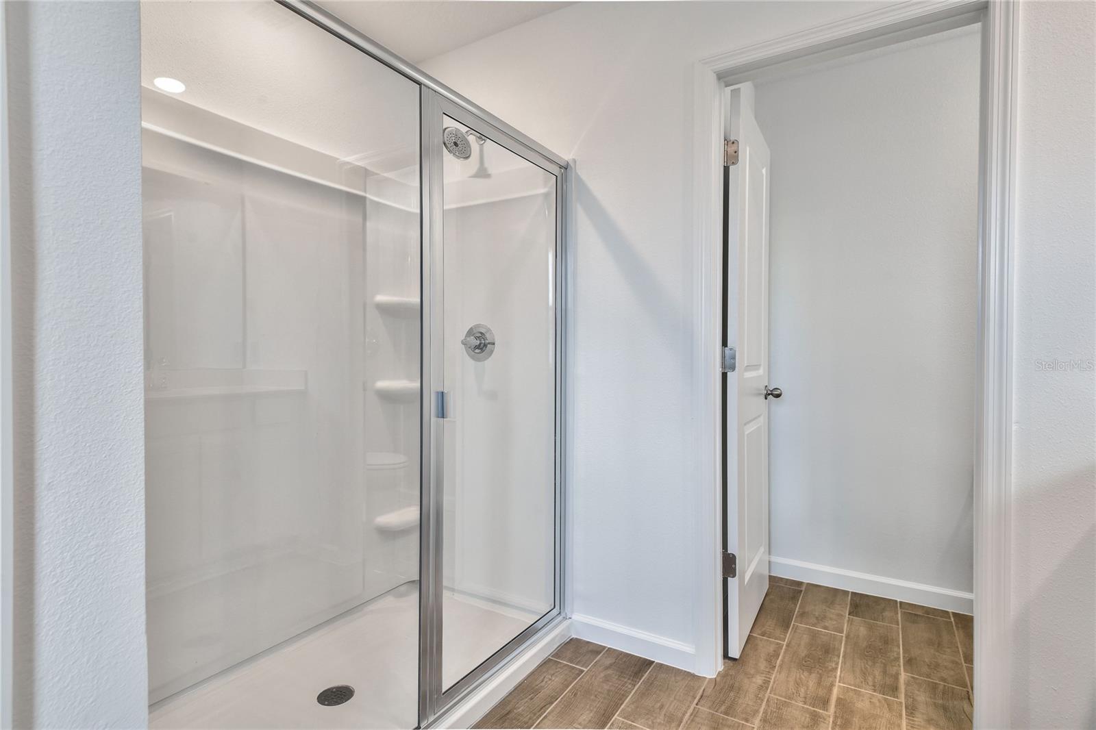 SEASONS AT ANNABELLE ESTATES - Residential