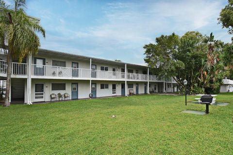 320 LAKEVIEW STREET 208 ORLANDO FL 32804