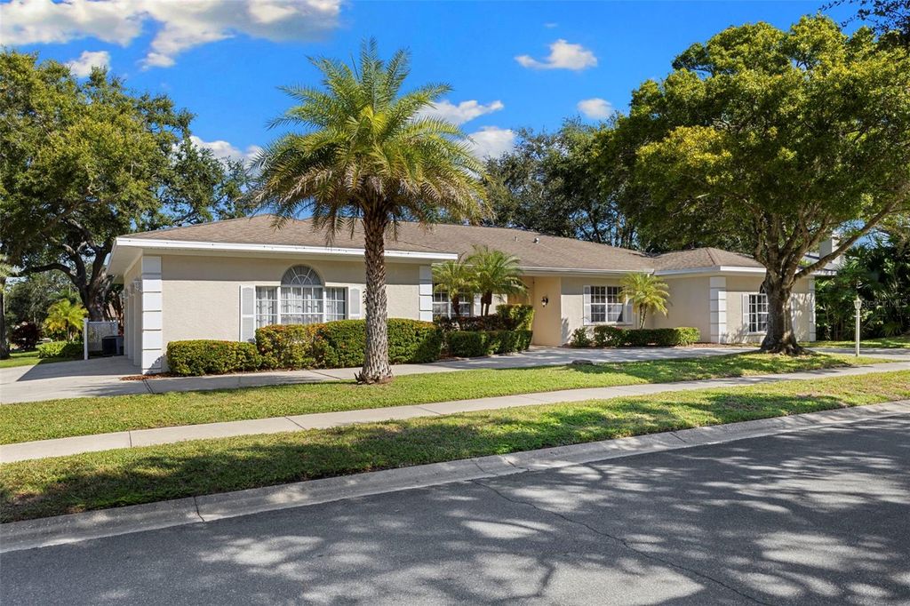 Photo of 642 Weathersfield Drive, Dunedin, FL 34698 (MLS # TB8438649)
