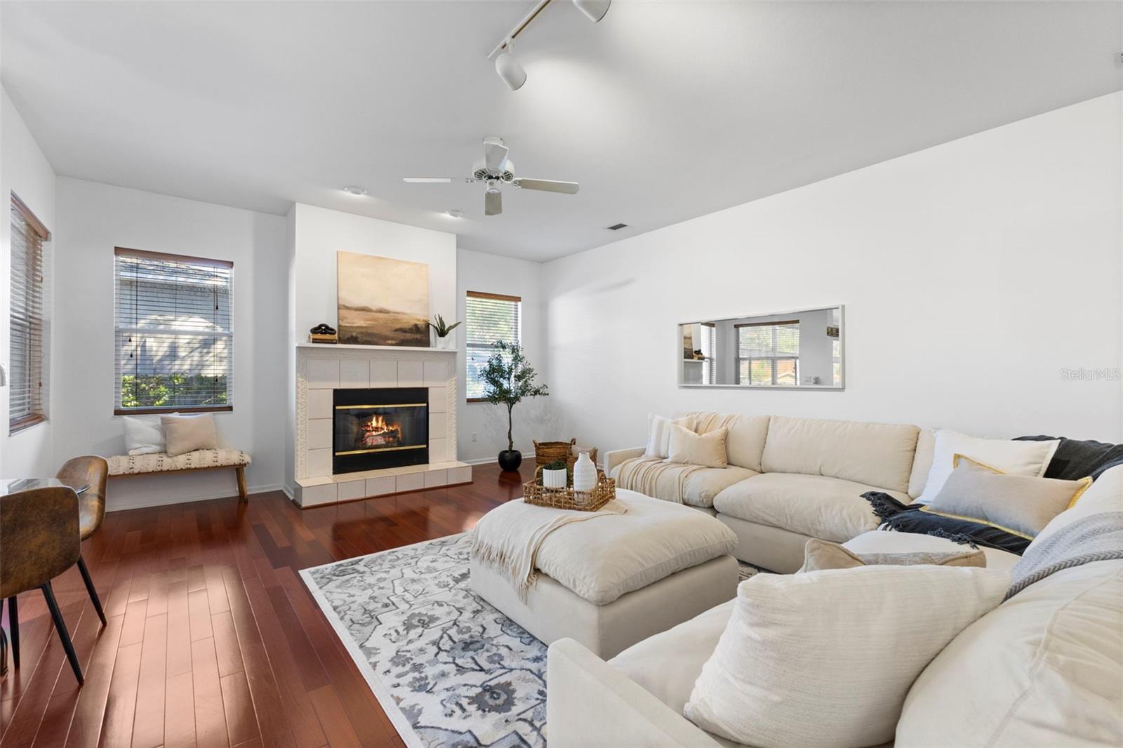 642 WEATHERSFIELD DRIVE