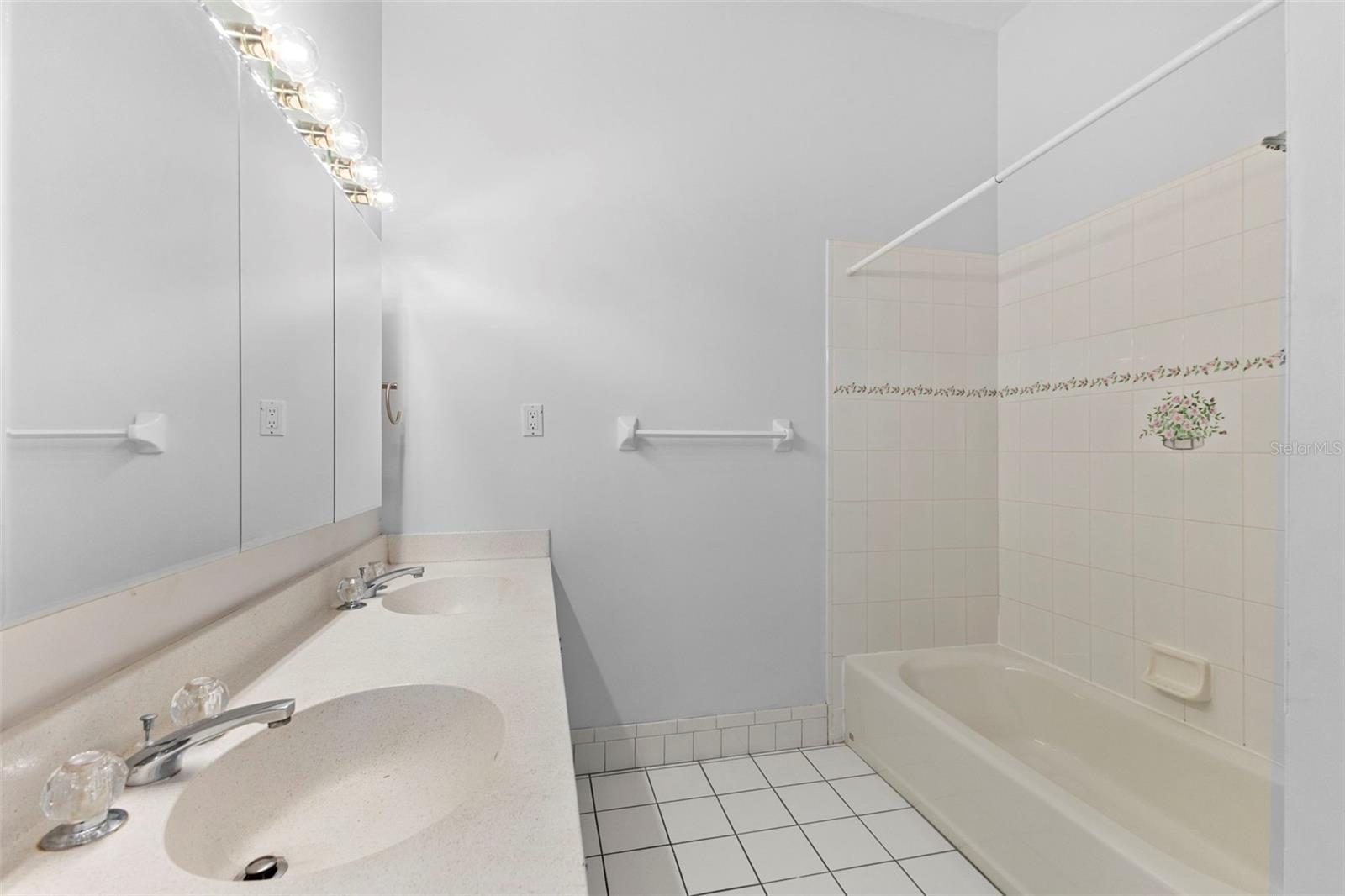 WEATHERSFIELD SUB - Residential