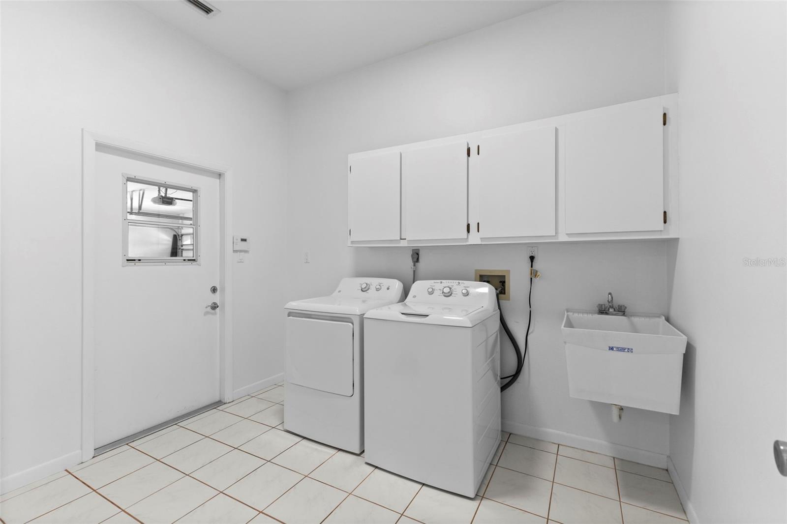 WEATHERSFIELD SUB - Residential
