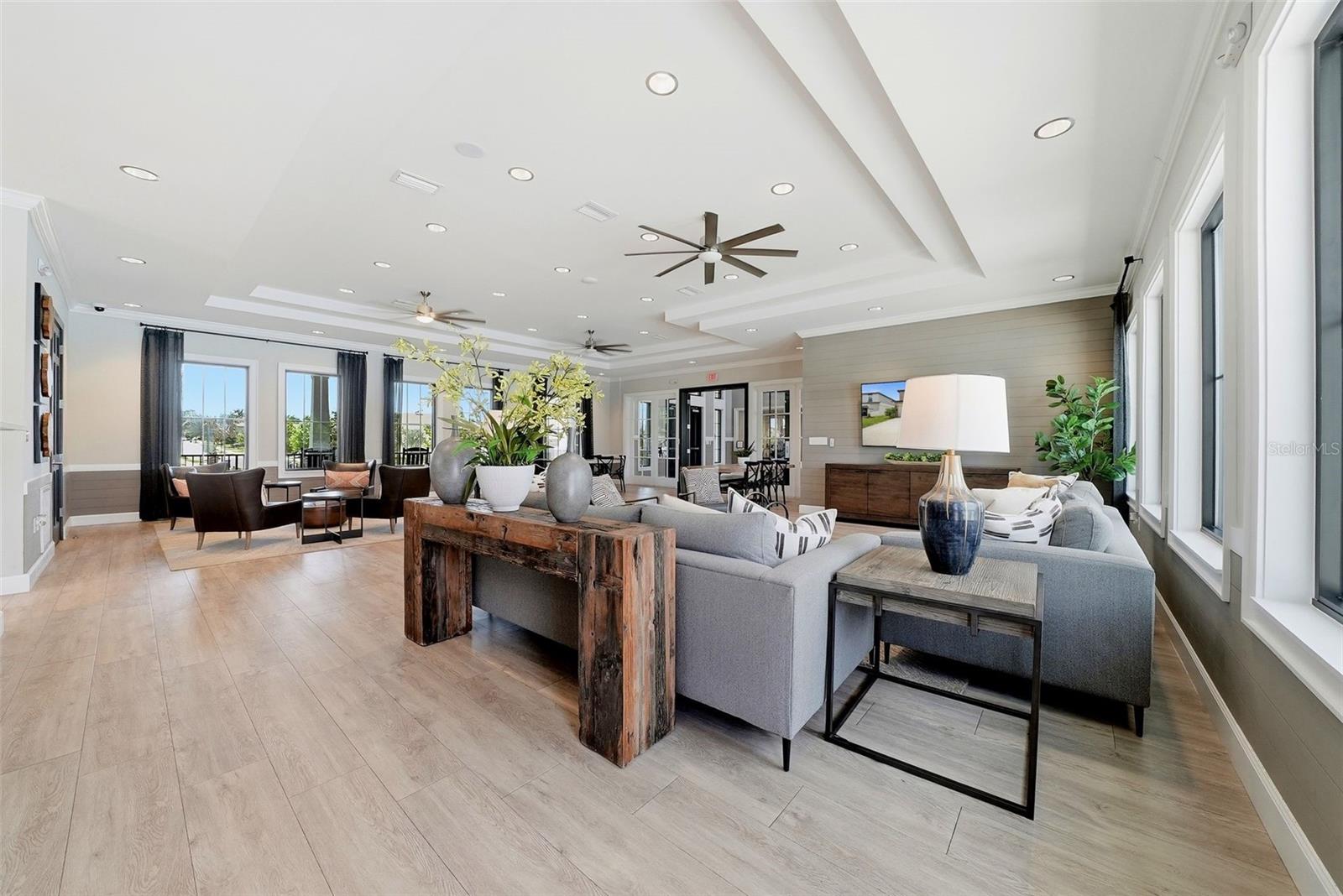 ABBOTT SQUARE PH 1B - Residential