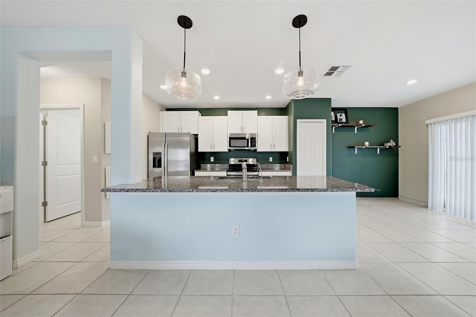 ABBOTT SQUARE PH 1B - Residential