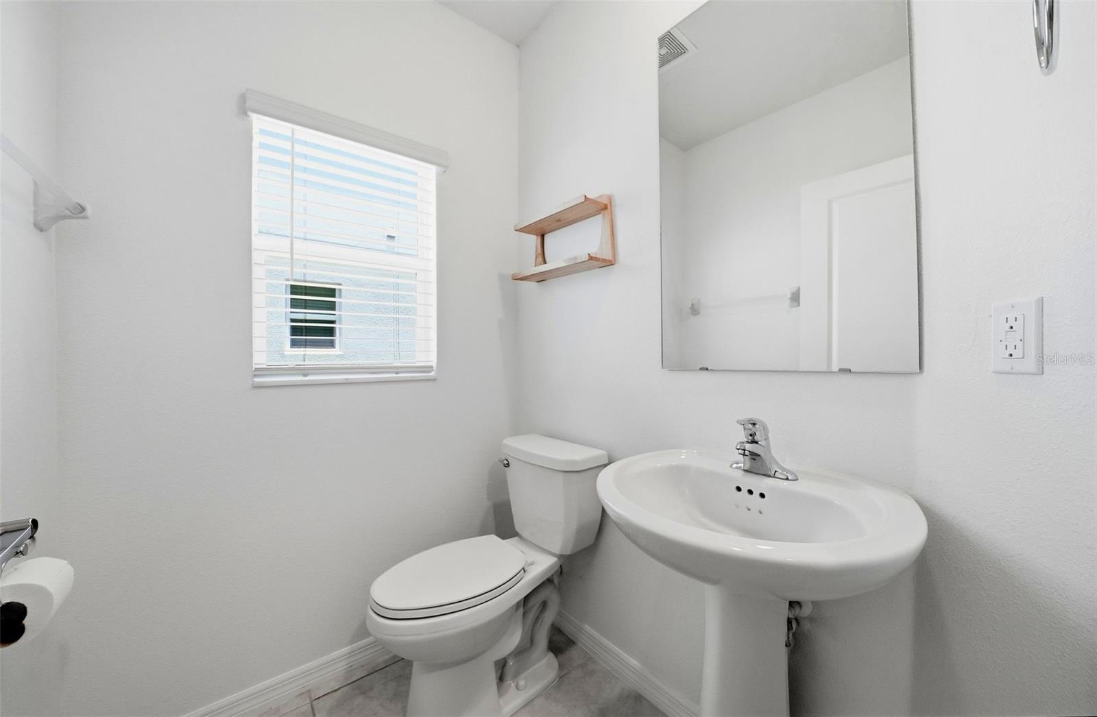 ABBOTT SQUARE PH 1B - Residential