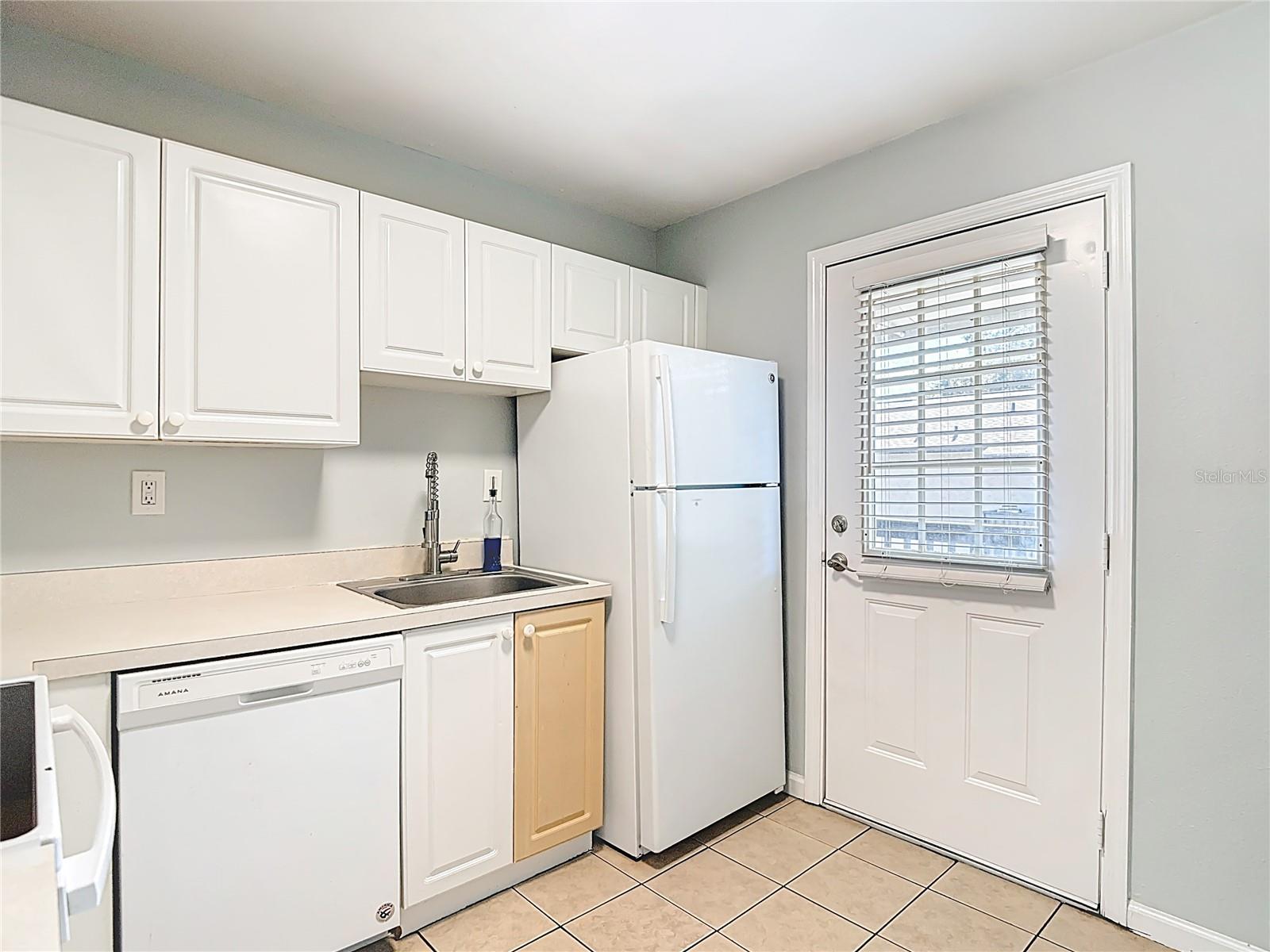 201 PINE VIOLET COURT 201