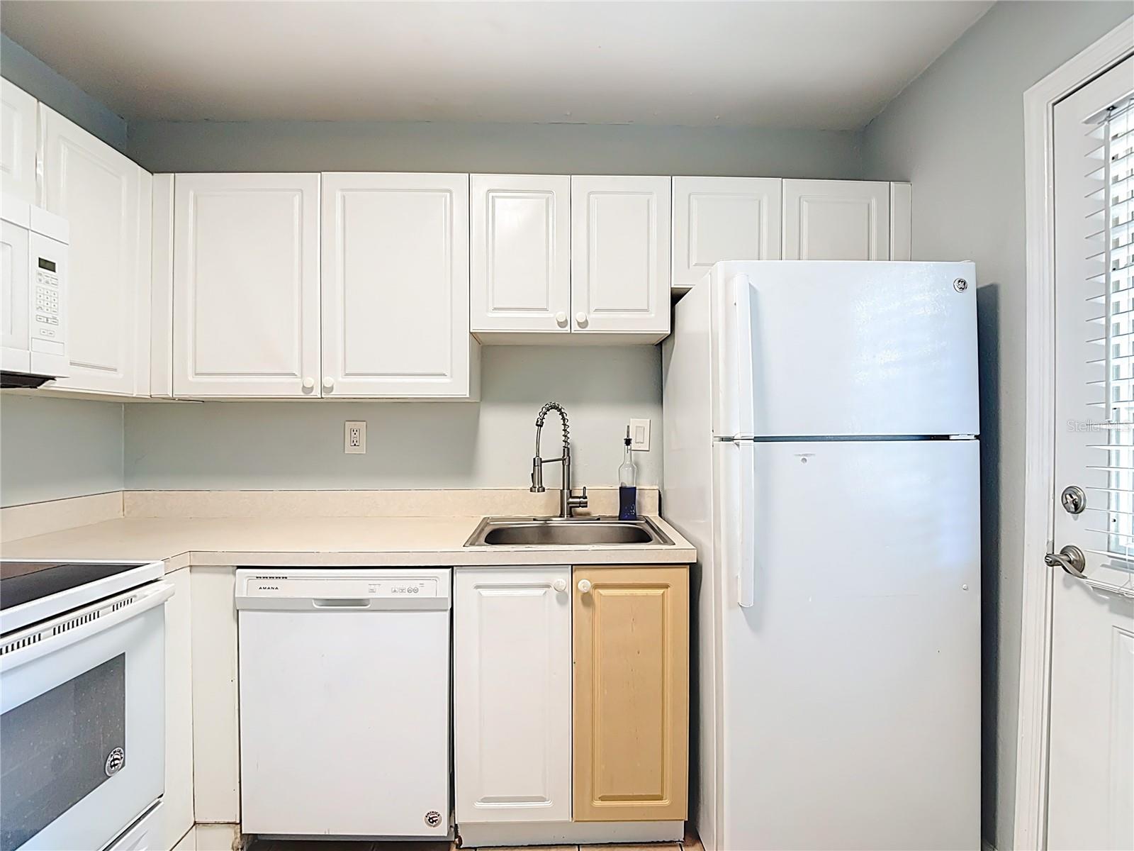 RENAISSANCE VILLAS CONDO - Residential