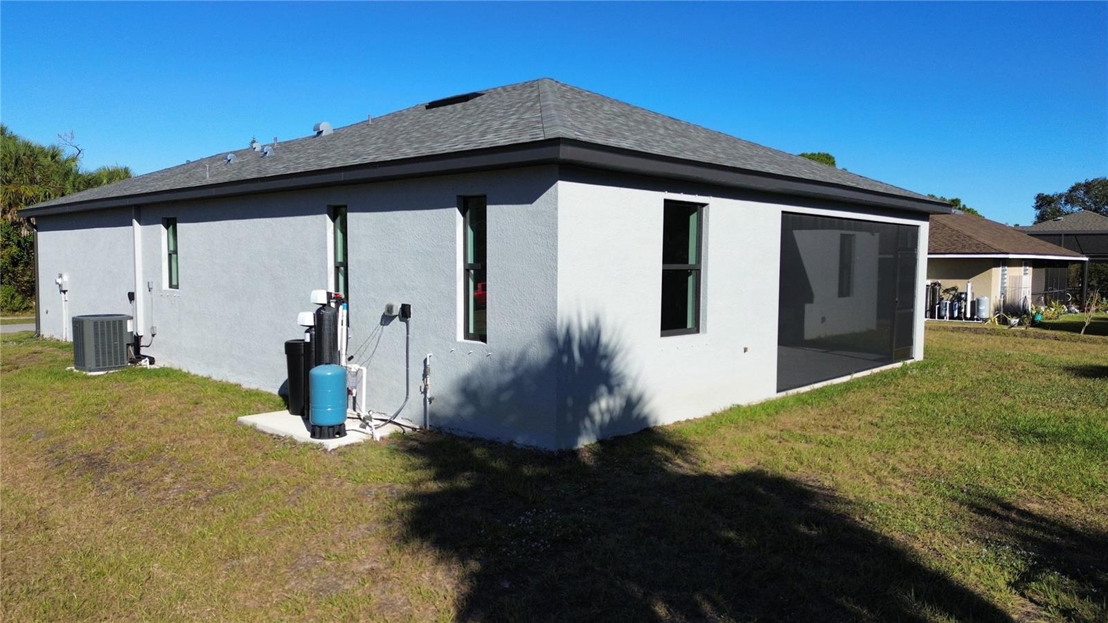 PORT CHARLOTTE SUB 01 - Residential Lease