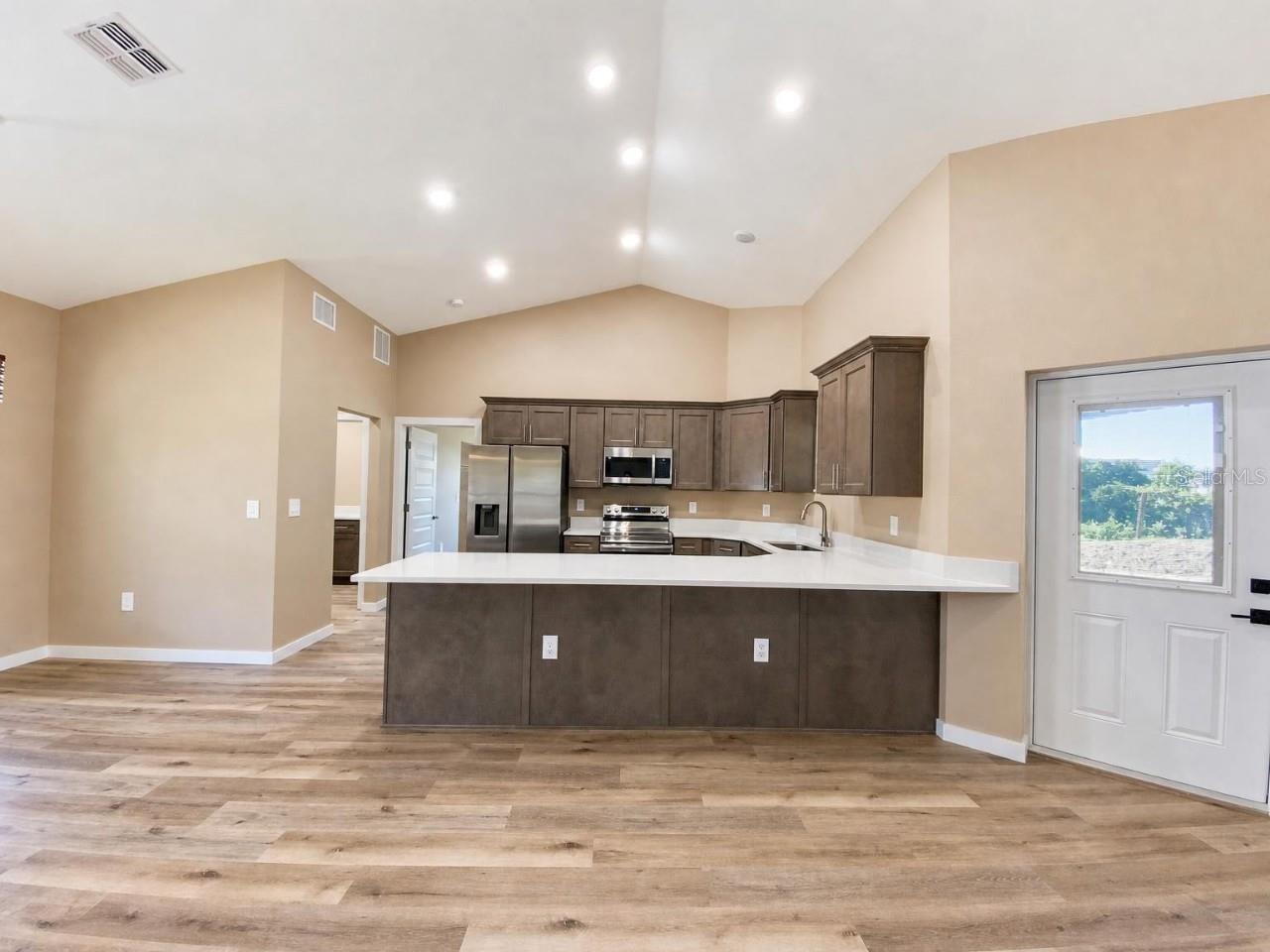 415 ELLERBE WAY