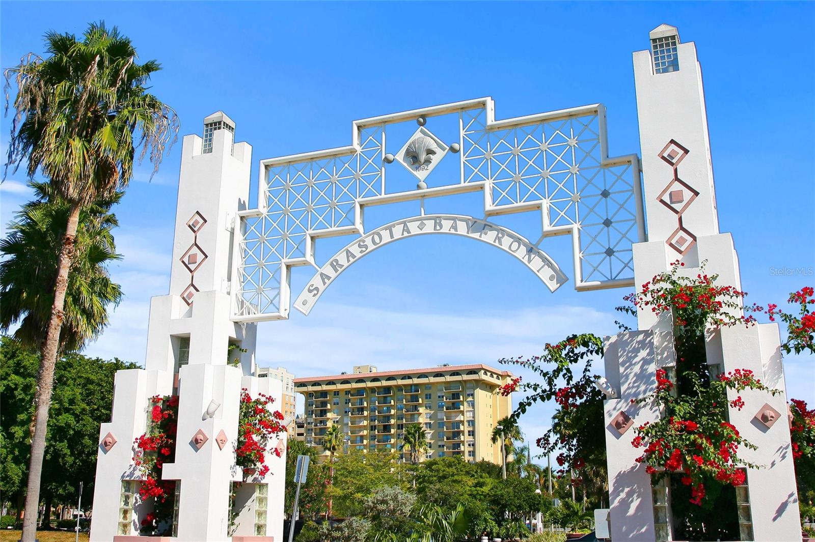 VUE SARASOTA BAY - Residential
