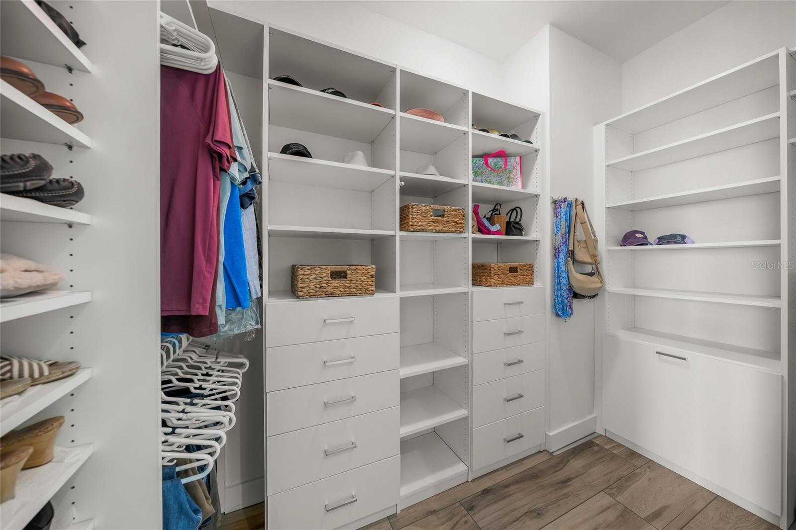 VUE SARASOTA BAY - Residential