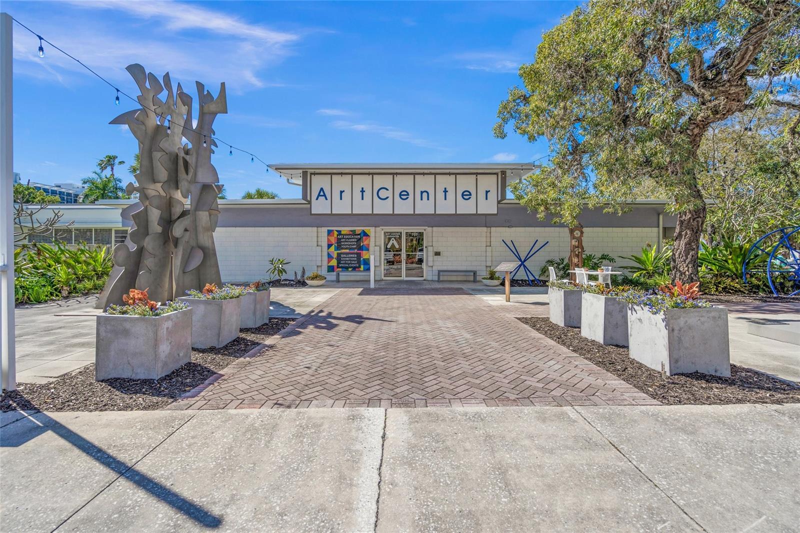 VUE SARASOTA BAY - Residential