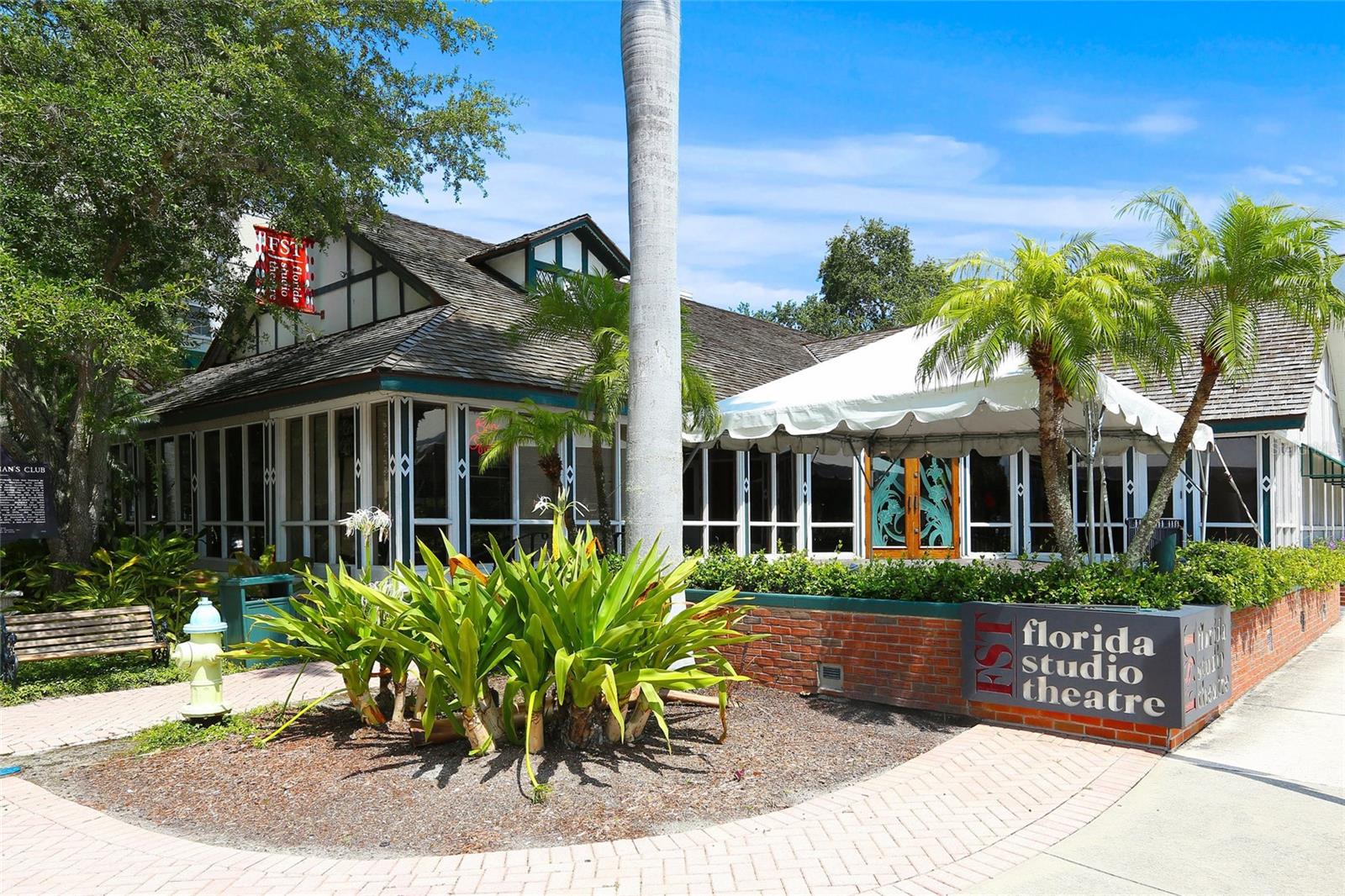 VUE SARASOTA BAY - Residential