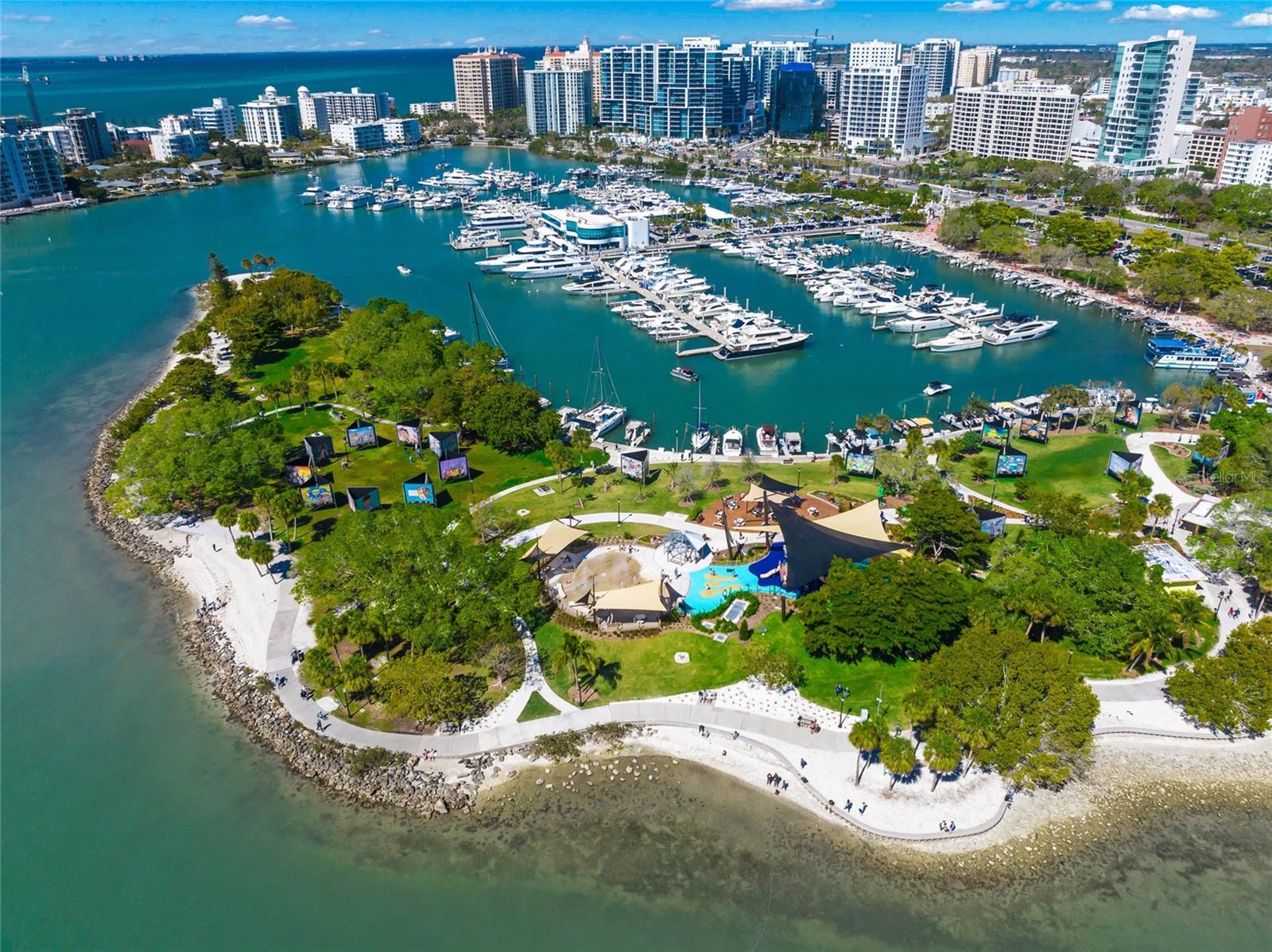 VUE SARASOTA BAY - Residential