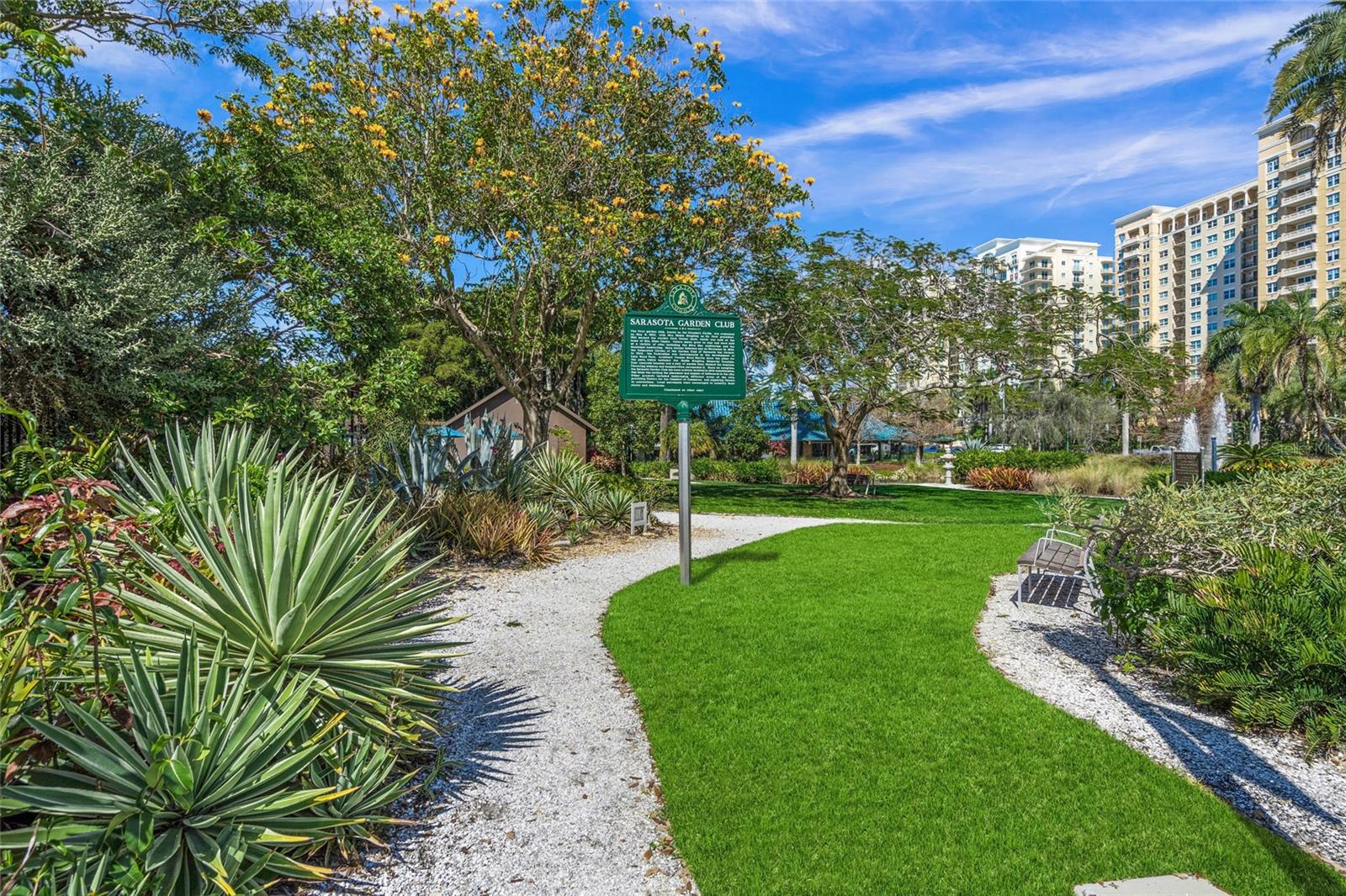 VUE SARASOTA BAY - Residential
