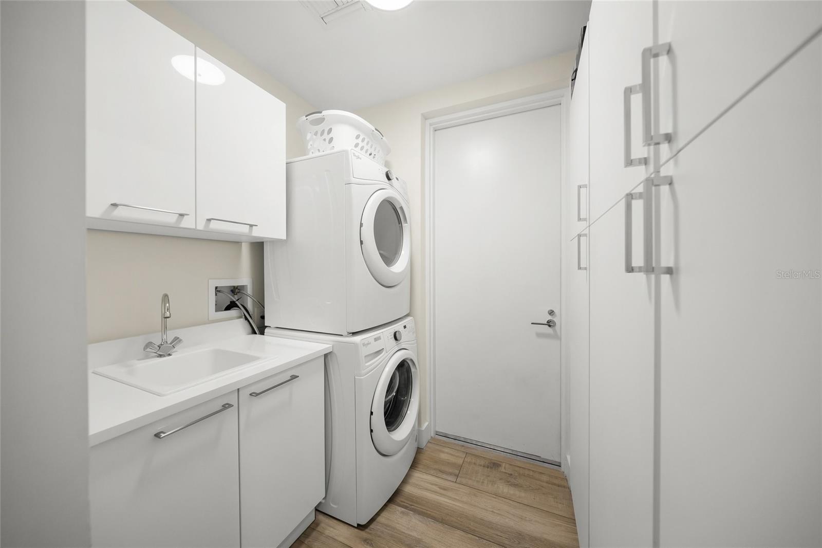 VUE SARASOTA BAY - Residential