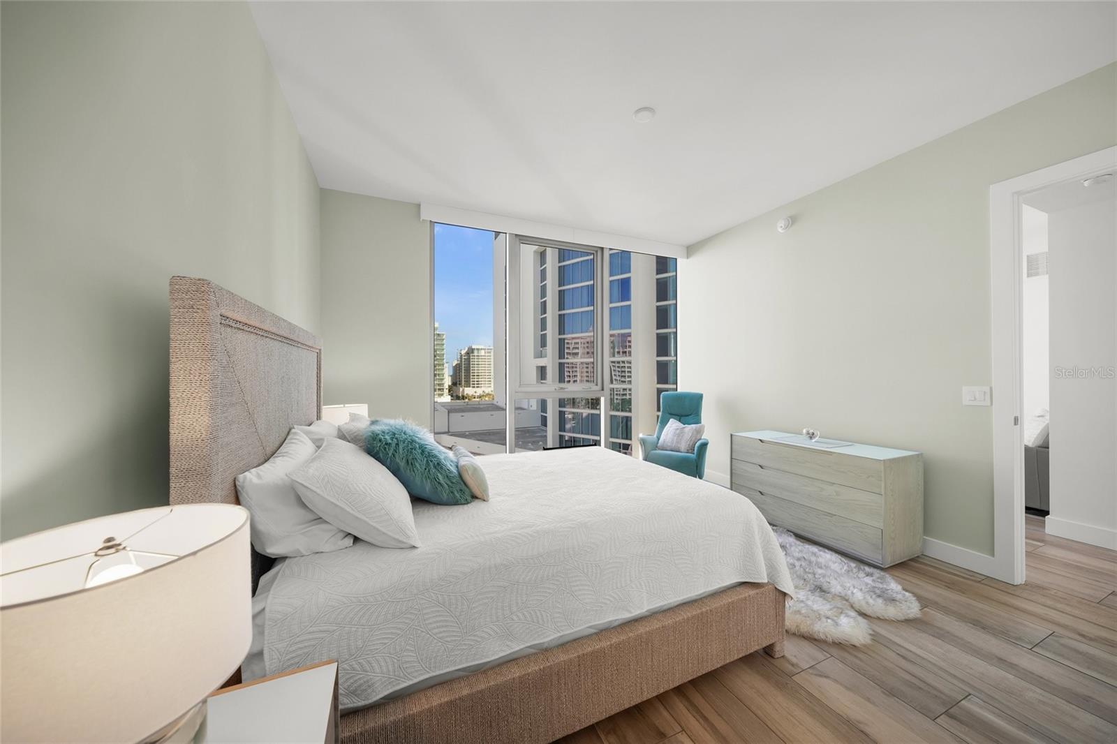 VUE SARASOTA BAY - Residential