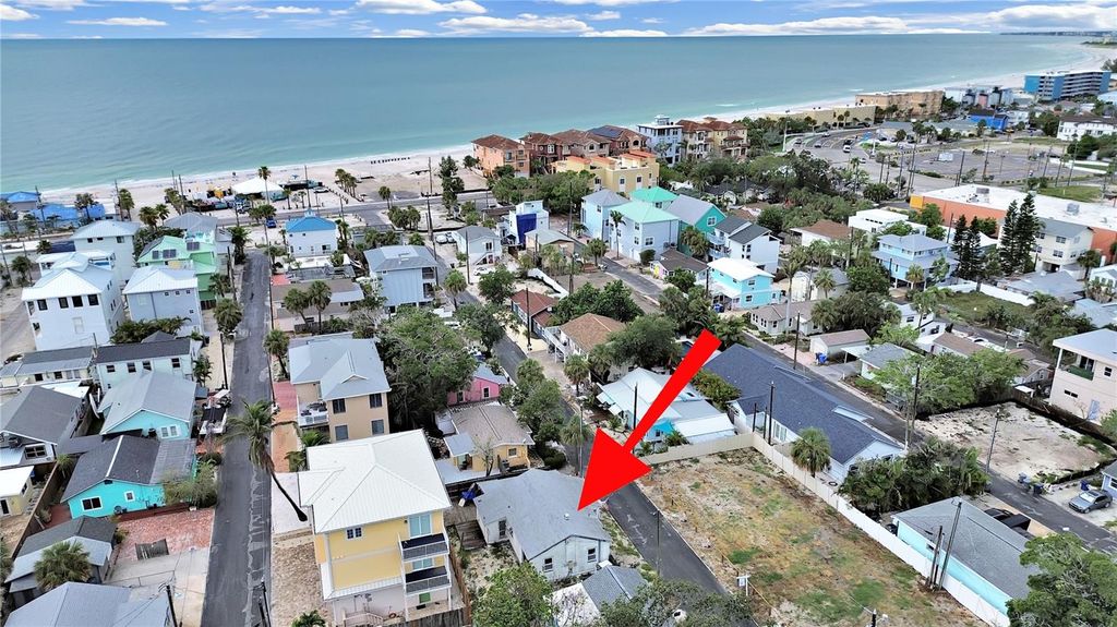 Photo of 131 92nd Avenue, Treasure Island, FL 33706 (MLS # TB8391170)