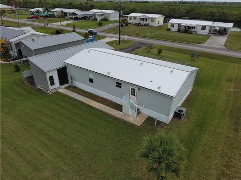 A home in MOORE HAVEN