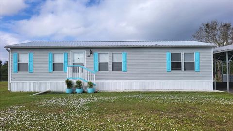 A home in MOORE HAVEN