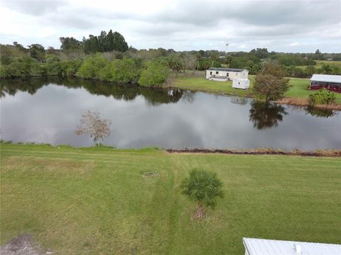 A home in MOORE HAVEN