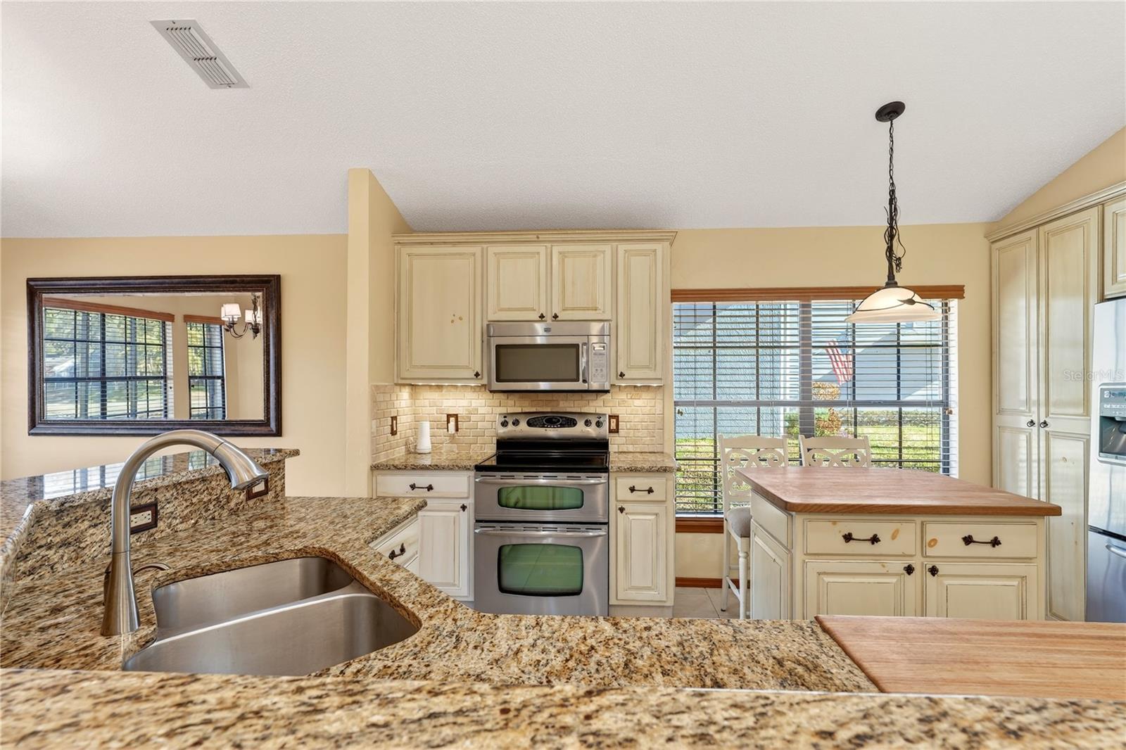 OAKS WEKIWA - Residential