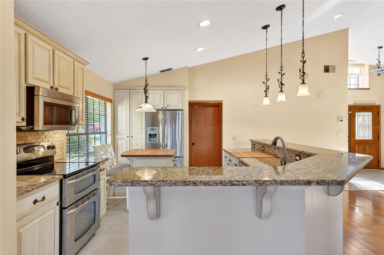 OAKS WEKIWA - Residential