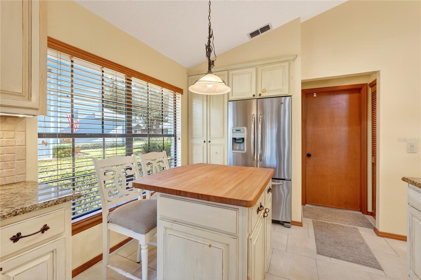 OAKS WEKIWA - Residential