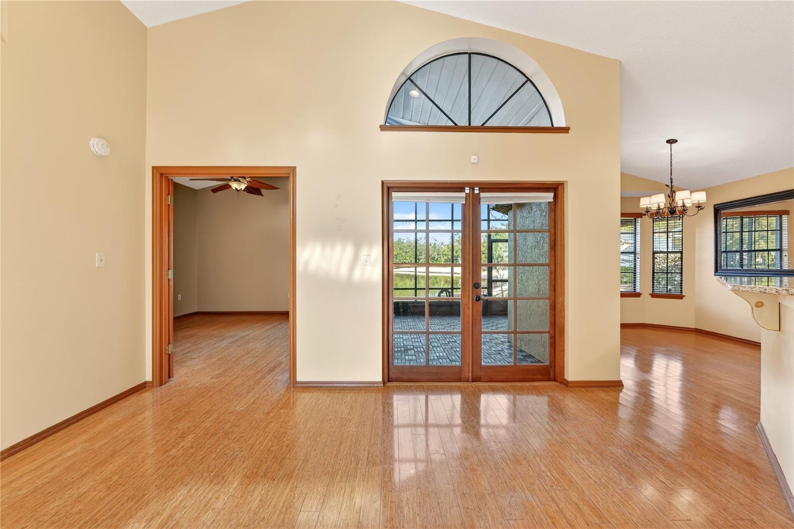 OAKS WEKIWA - Residential