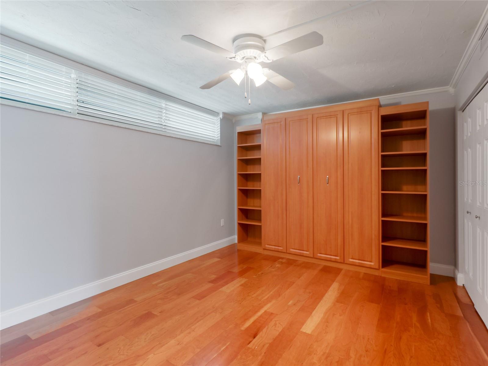 CONDO ON THE BAY TOWER II - Residential