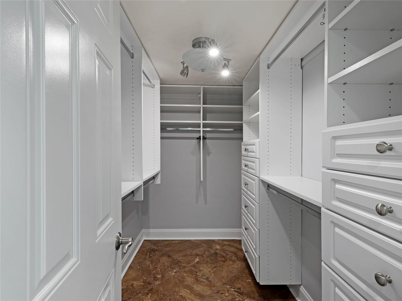 CONDO ON THE BAY TOWER II - Residential