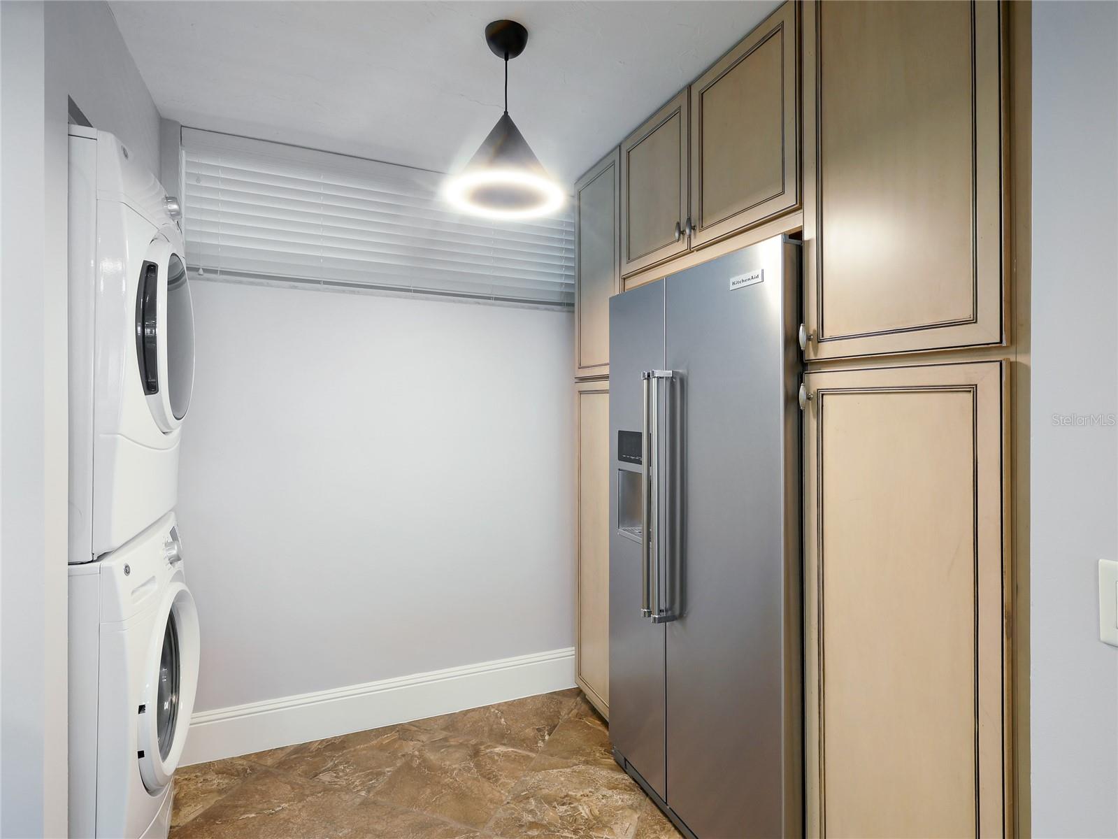 CONDO ON THE BAY TOWER II - Residential